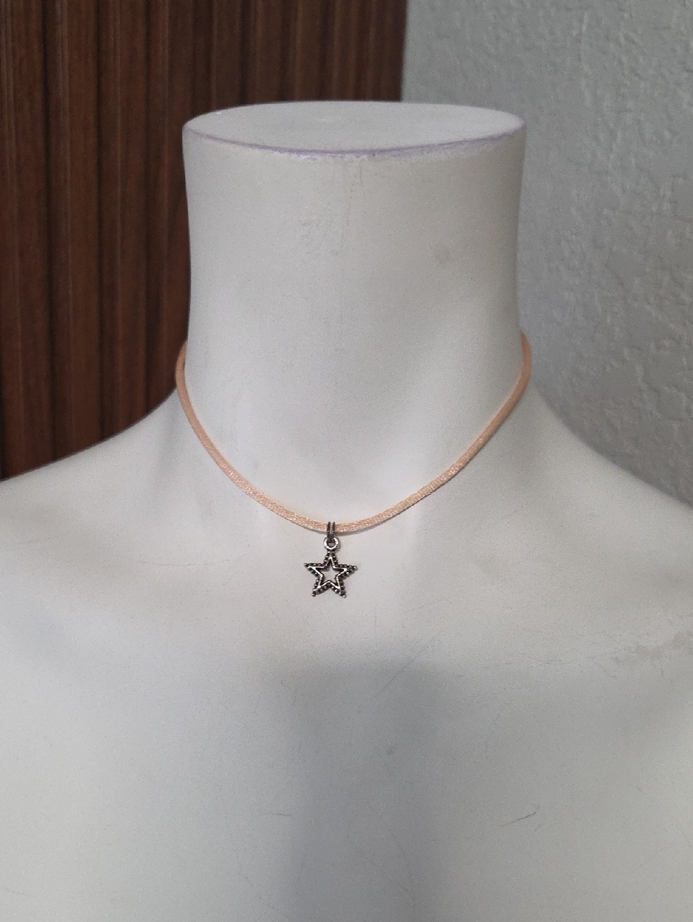 Pink Star Pendant Choker Necklace - Unbranded